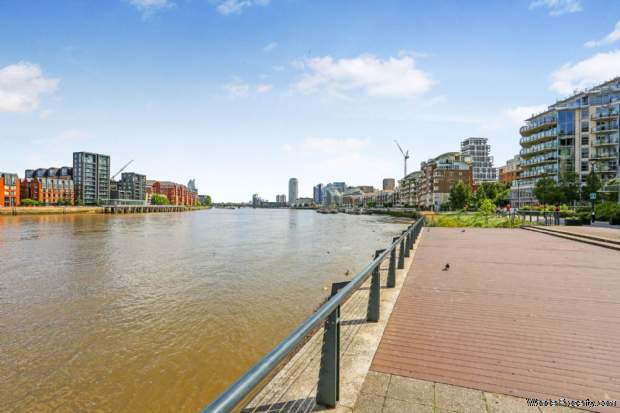 Additional Property Image 1 bedroom Flat for sale in London 9