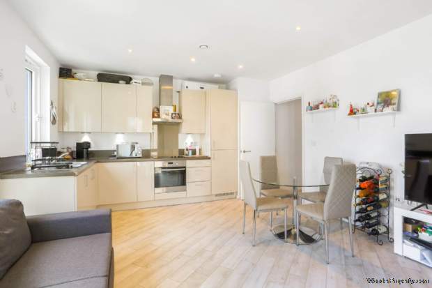 Additional Property Image 1 bedroom Flat for sale in London 12