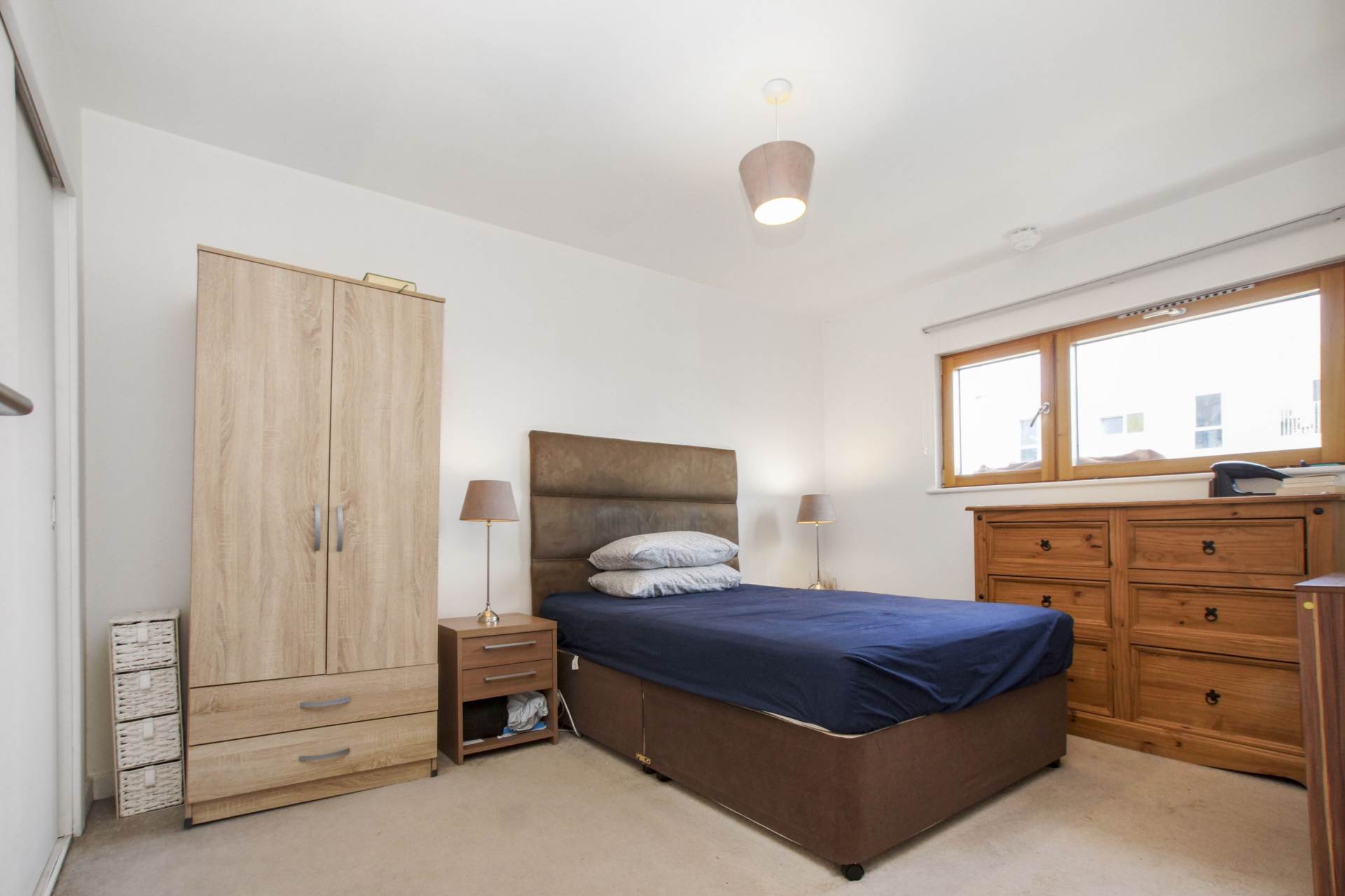 Additional Property Image 1 bedroom Apartment for sale in Barking 5