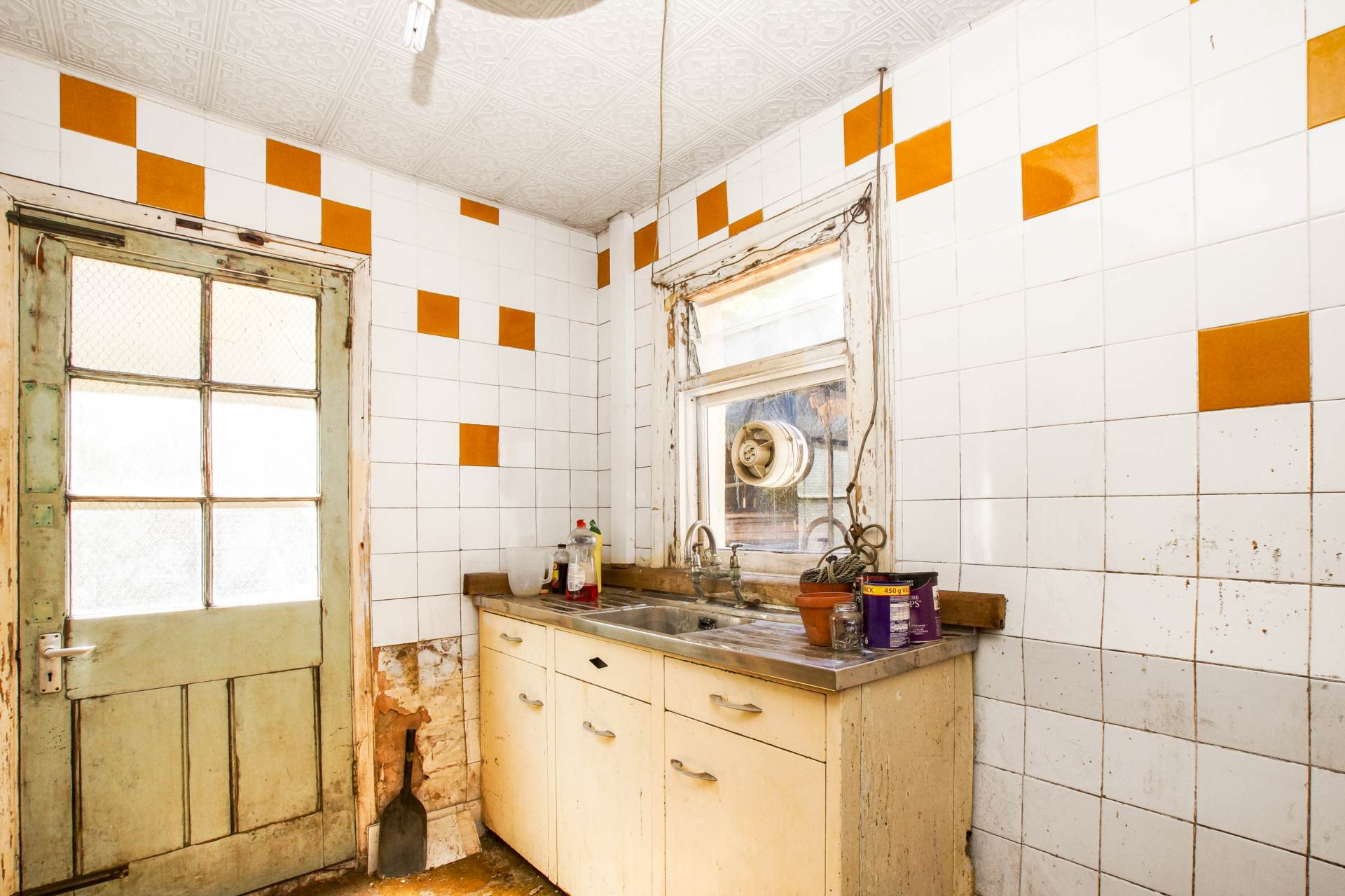 Additional Property Image 3 bedroom Semi Detached for sale in London 9