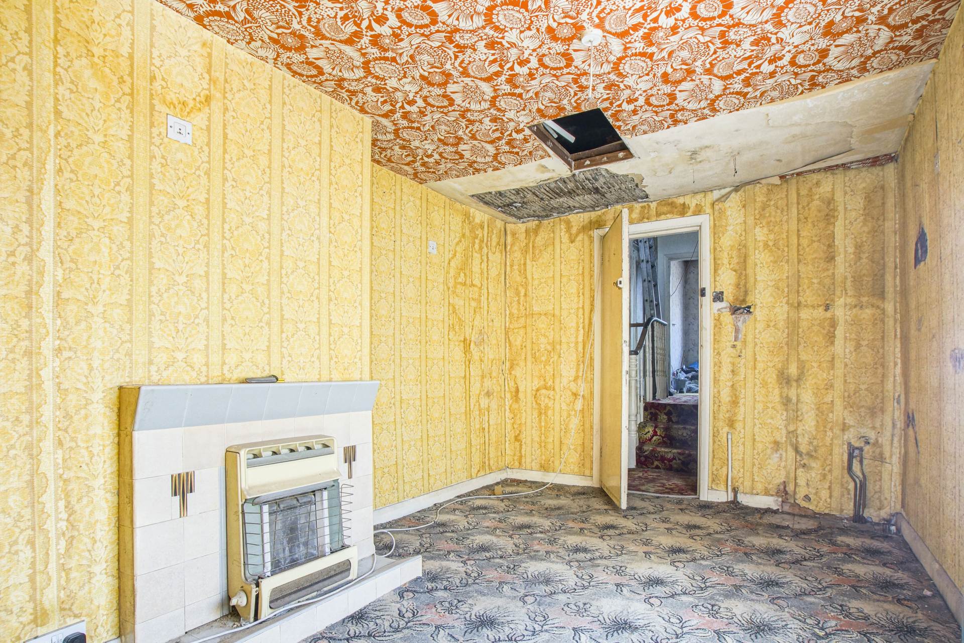 Additional Property Image 3 bedroom Semi Detached for sale in London 14