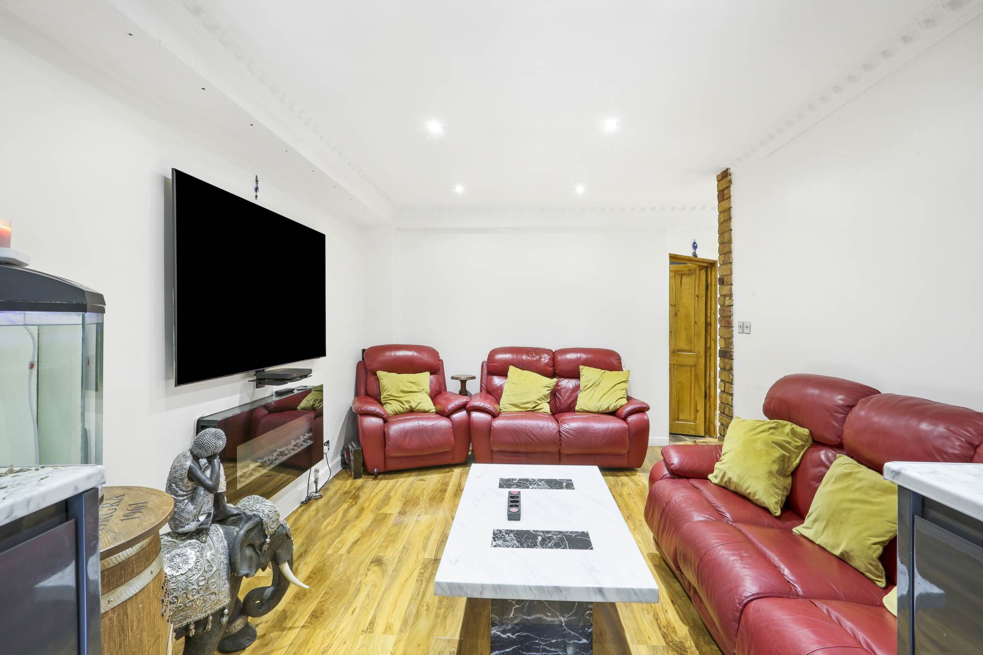 Additional Property Image 5 bedroom House for sale in London 4
