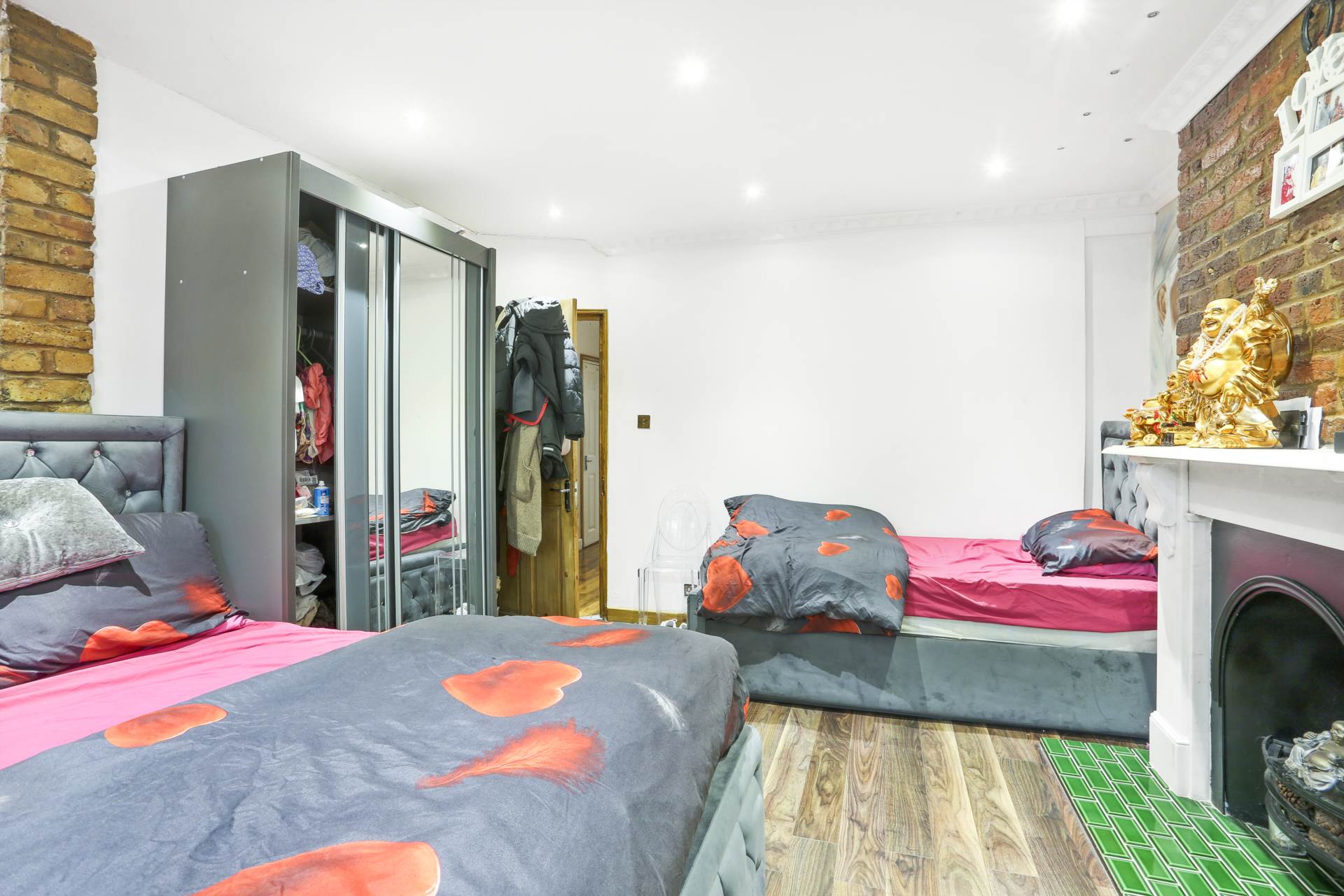 Additional Property Image 5 bedroom House for sale in London 17