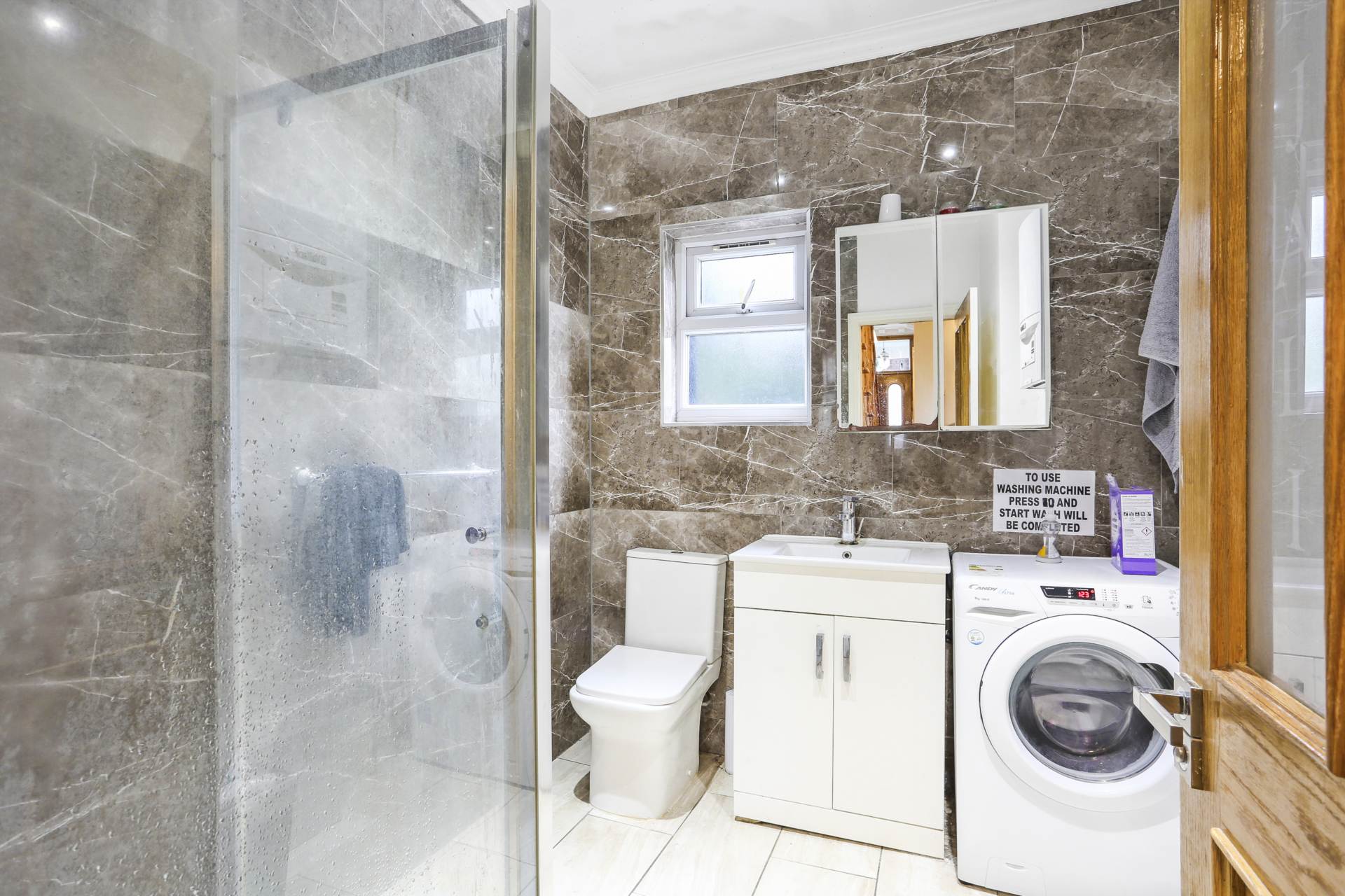 Additional Property Image 5 bedroom House for sale in London 18