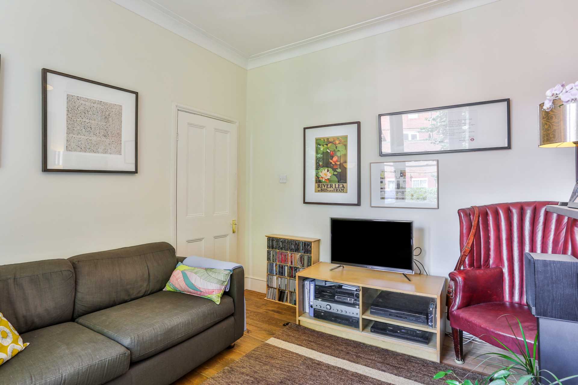 Additional Property Image 4 bedroom House for sale in London 13