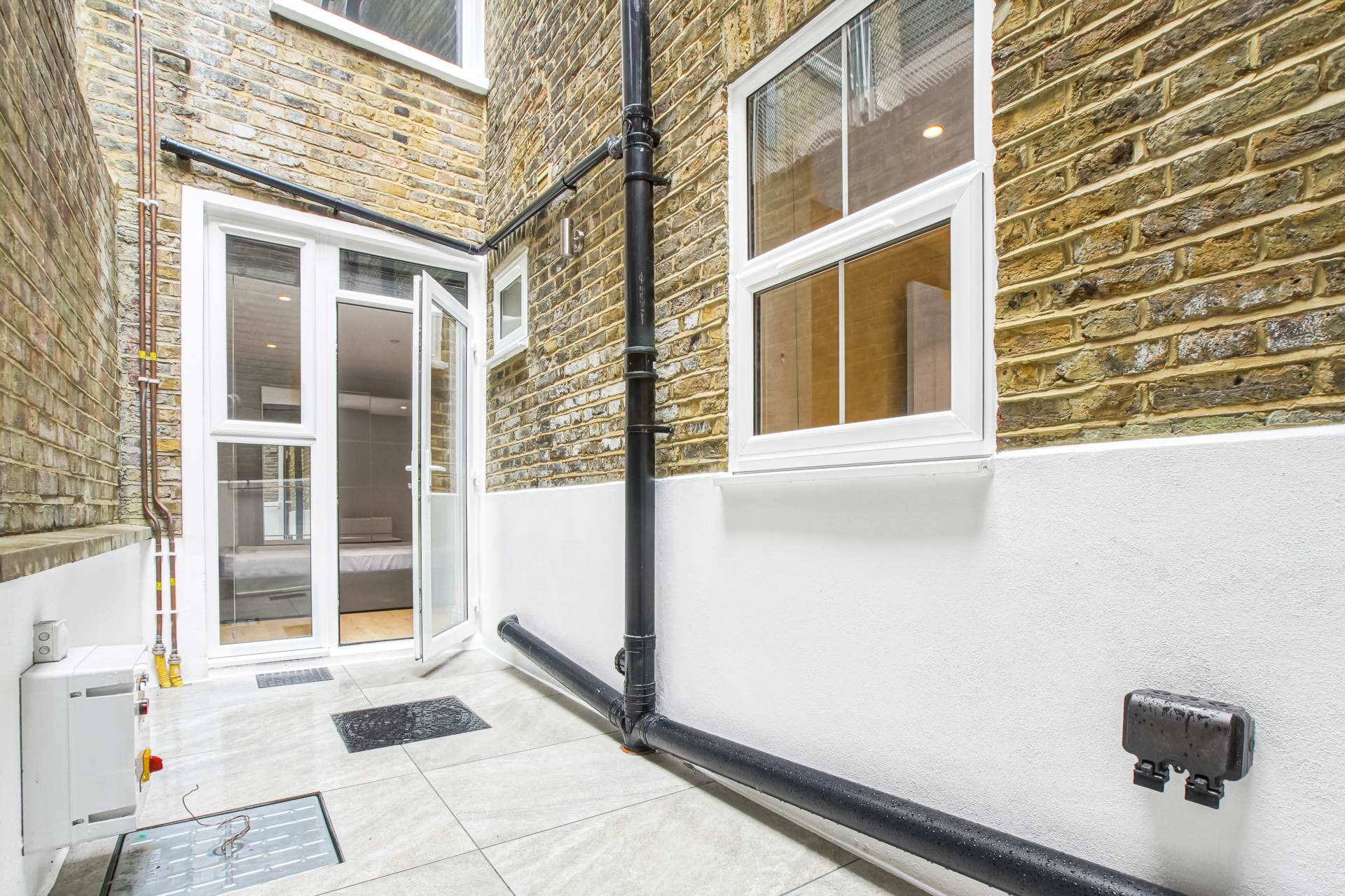 Additional Property Image 2 bedroom Apartment to rent in London 12