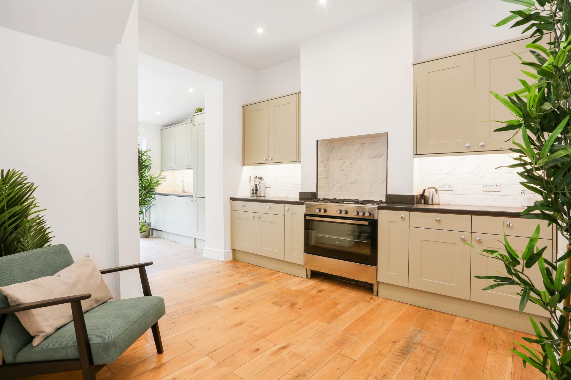 Additional Property Image 4 bedroom House to rent in London 3