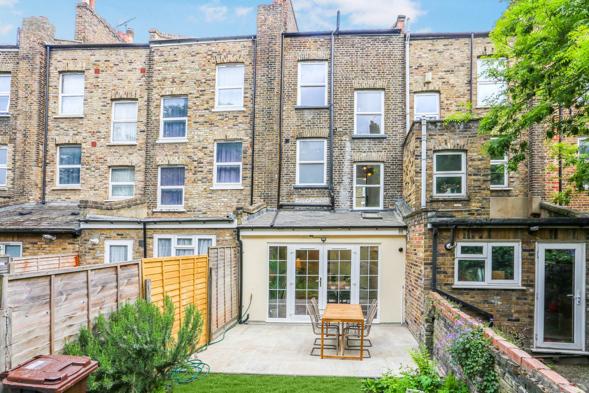 Additional Property Image 4 bedroom House to rent in London 10
