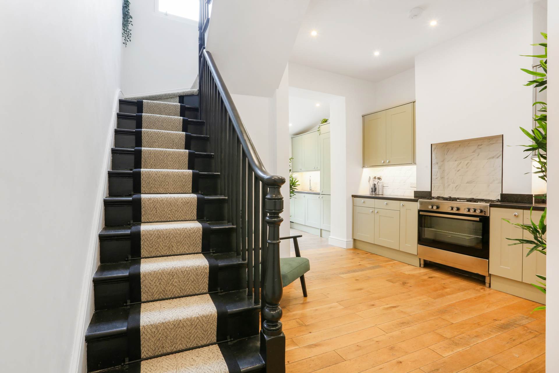 Additional Property Image 4 bedroom House to rent in London 18