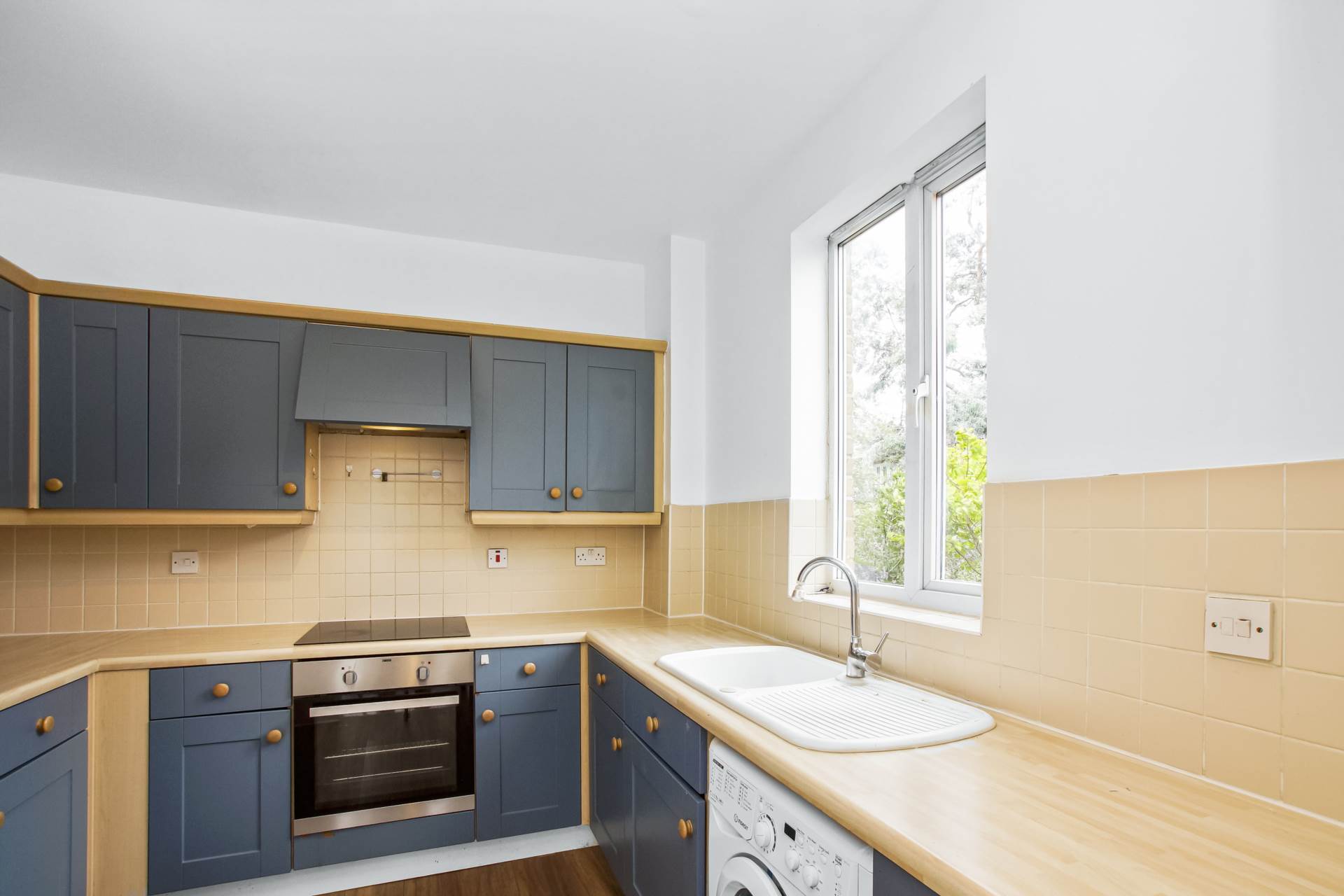 Additional Property Image 2 bedroom Apartment for sale in London 3