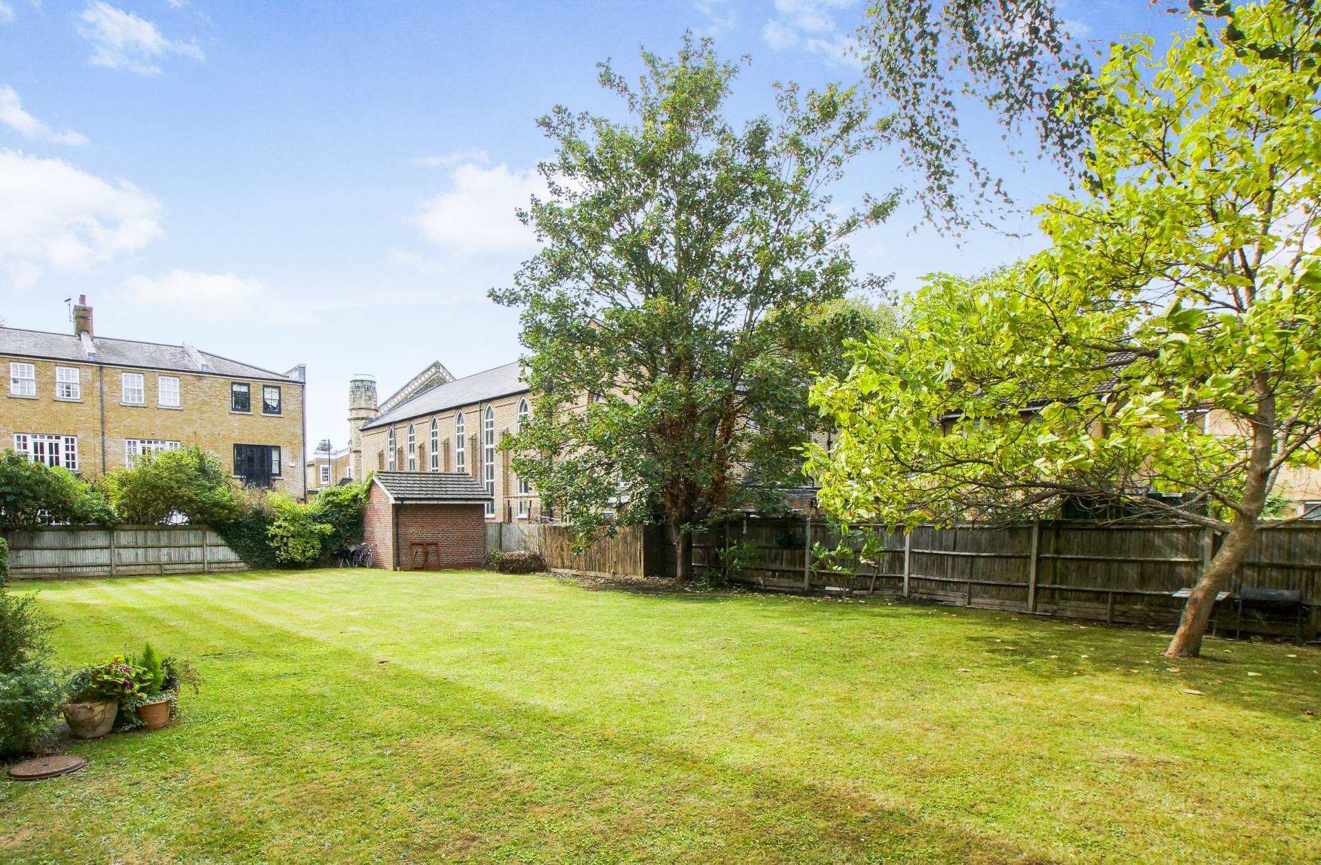 Additional Property Image 2 bedroom Apartment for sale in London 7