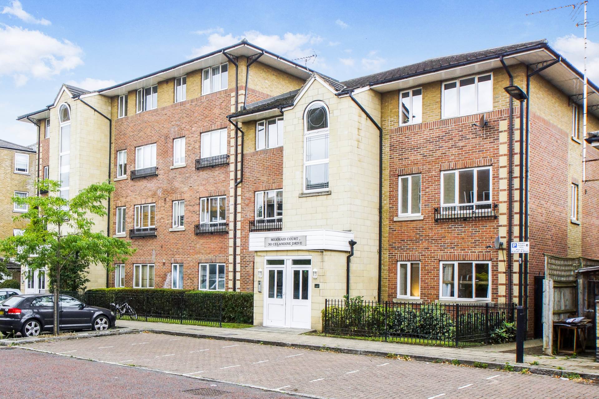 Additional Property Image 2 bedroom Apartment for sale in London 16