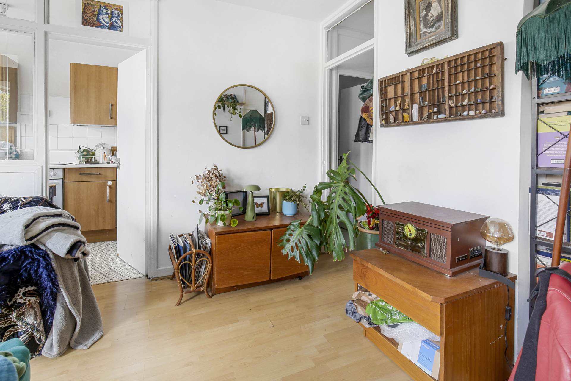 Additional Property Image 1 bedroom Apartment for sale in London 11