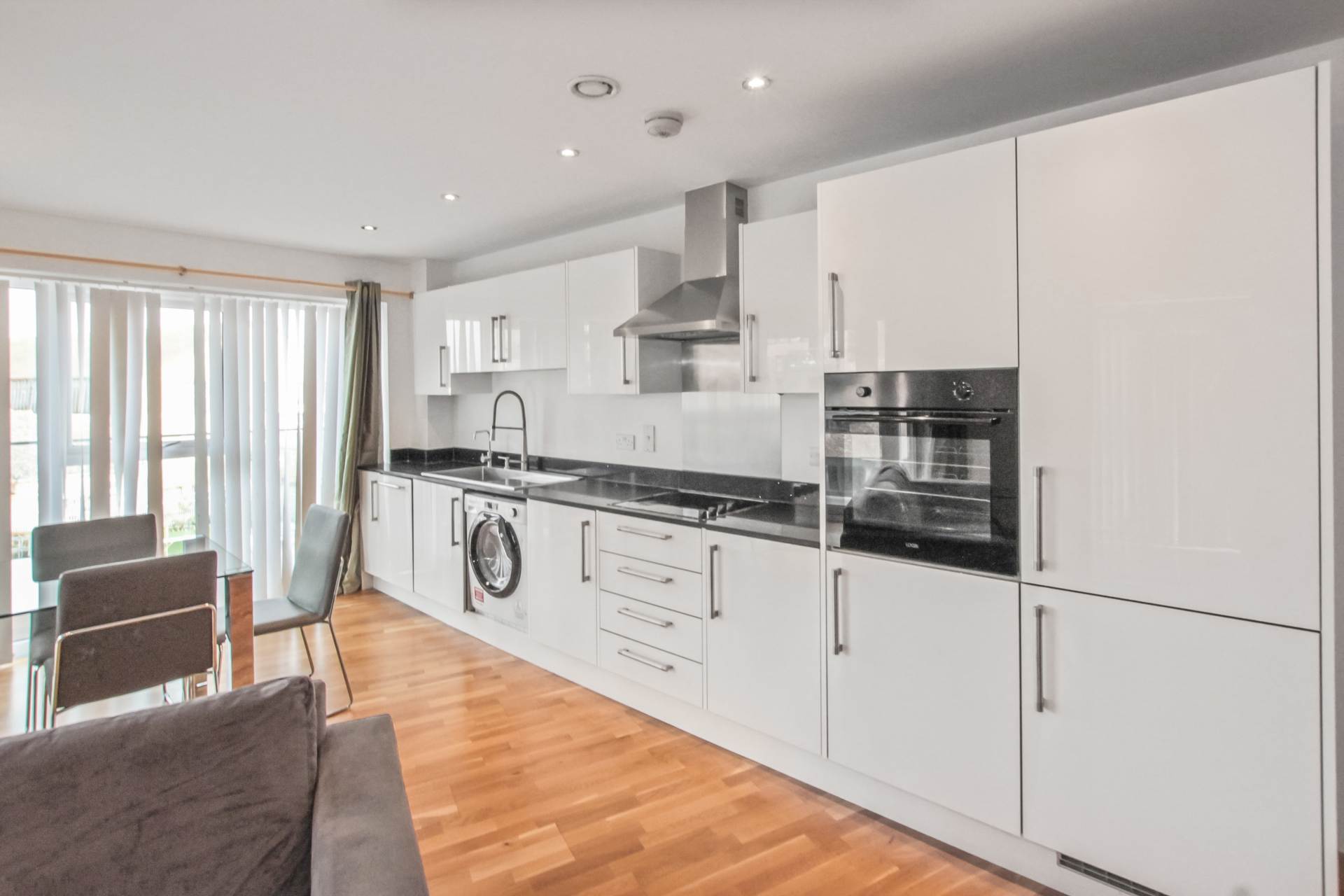 Additional Property Image 3 bedroom Apartment for sale in Dartford 6