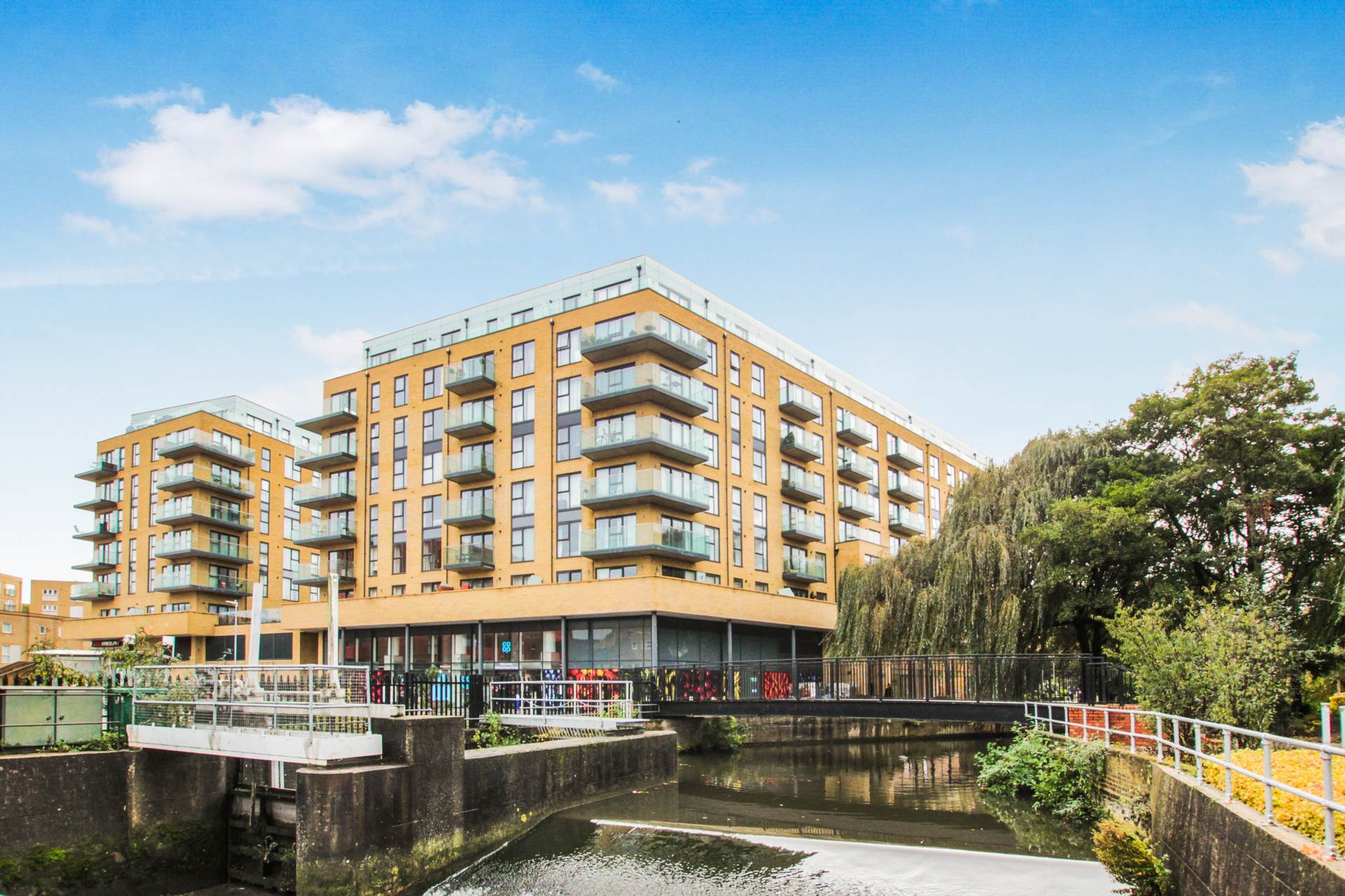 Additional Property Image 3 bedroom Apartment for sale in Dartford 16