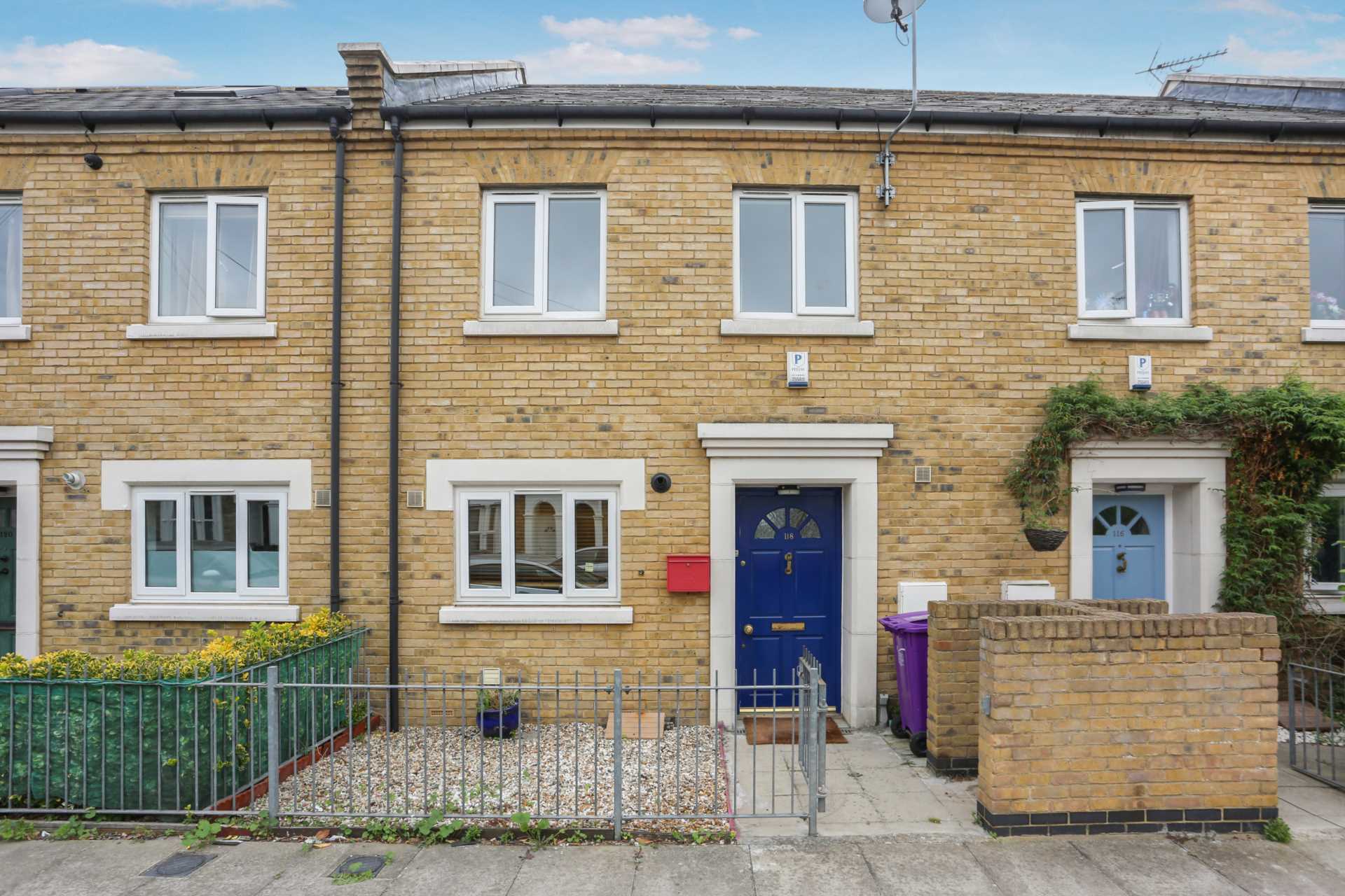 Additional Property Image 3 bedroom House to rent in London 2