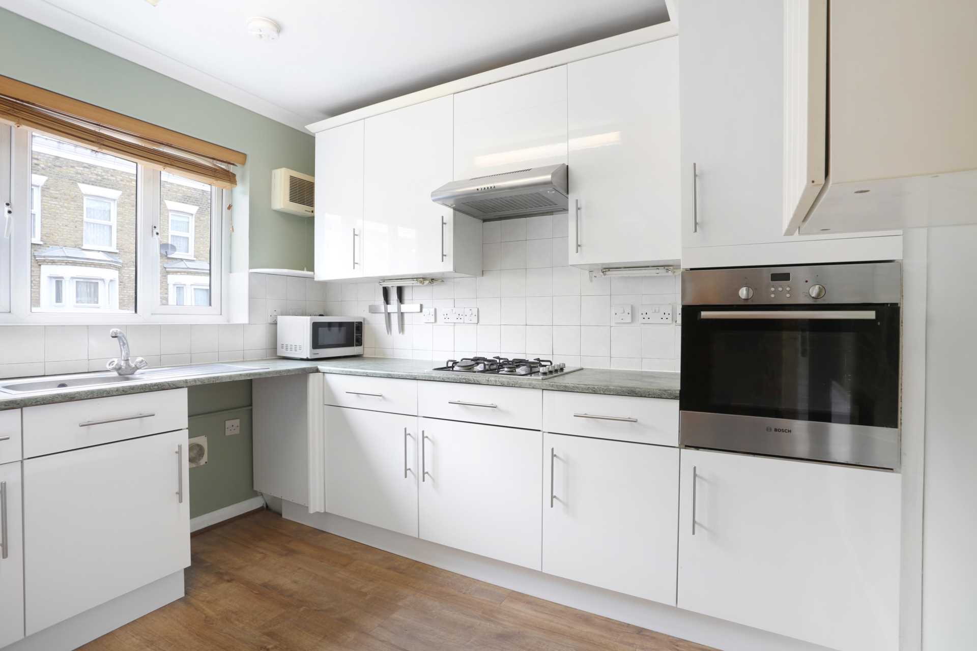 Additional Property Image 3 bedroom House to rent in London 11
