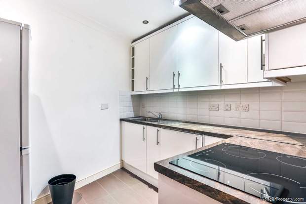 Additional Property Image 1 bedroom Apartment for sale in London 6
