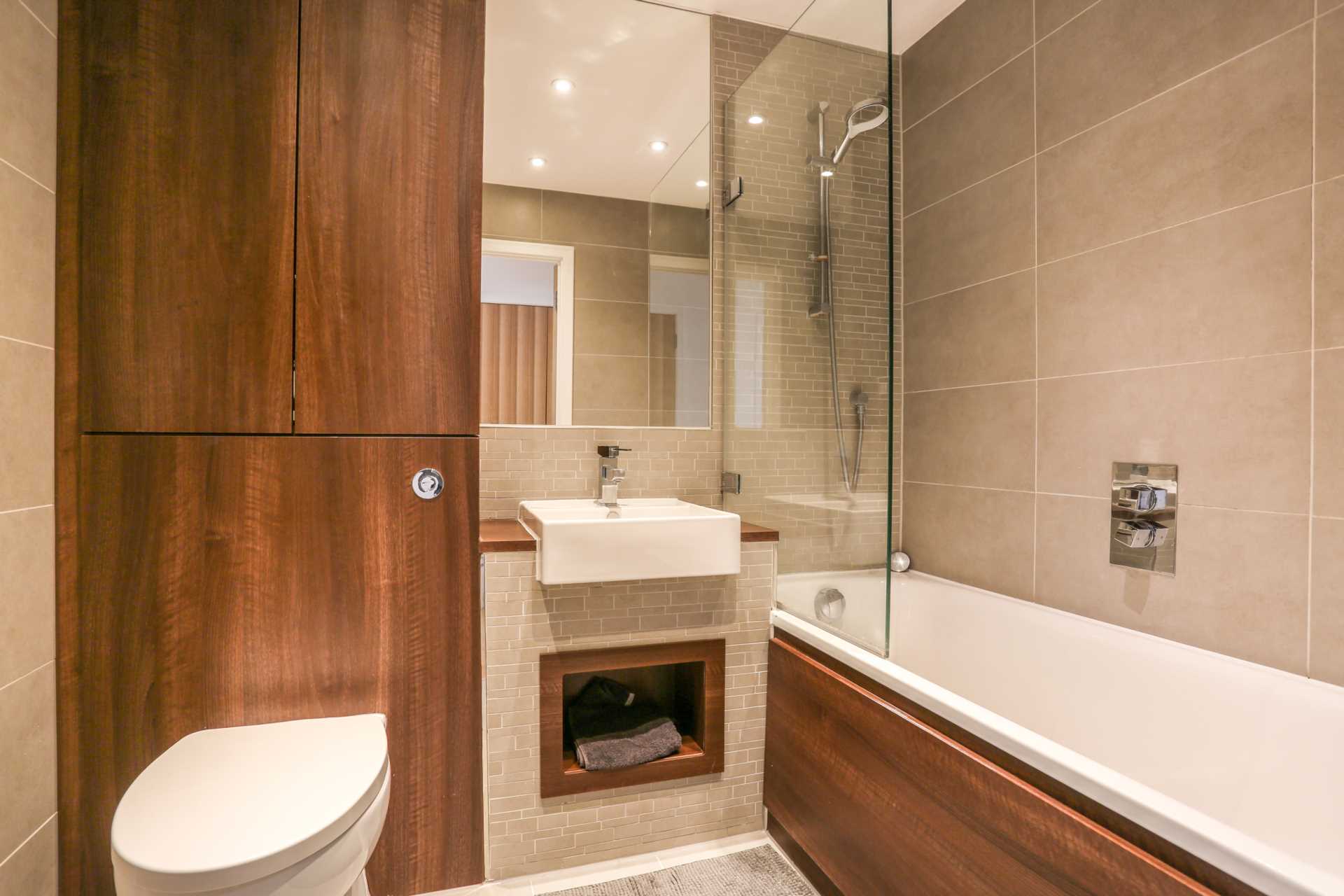 Additional Property Image 1 bedroom Apartment to rent in London 8