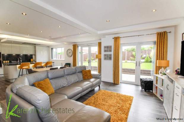 Additional Property Image 4 bedroom Detached for sale in Bolton 5