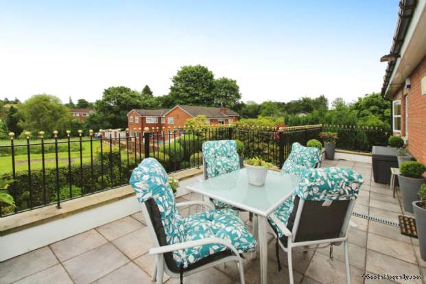 Additional Property Image 6 bedroom Detached for sale in Bolton 12