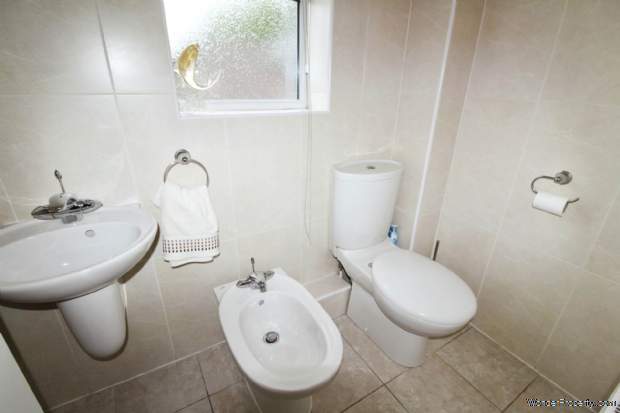 Additional Property Image 6 bedroom Detached for sale in Bolton 19