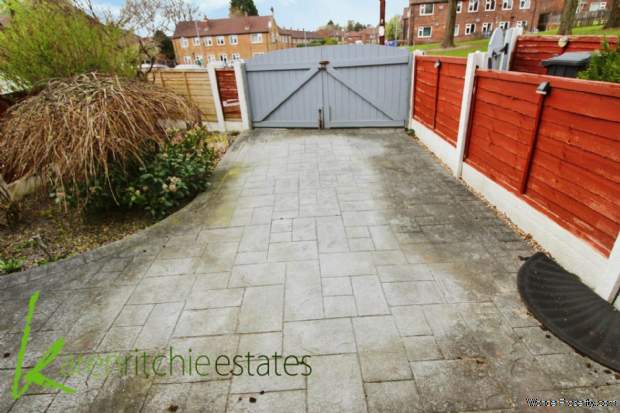 Additional Property Image 2 bedroom Terraced for sale in Bolton 7