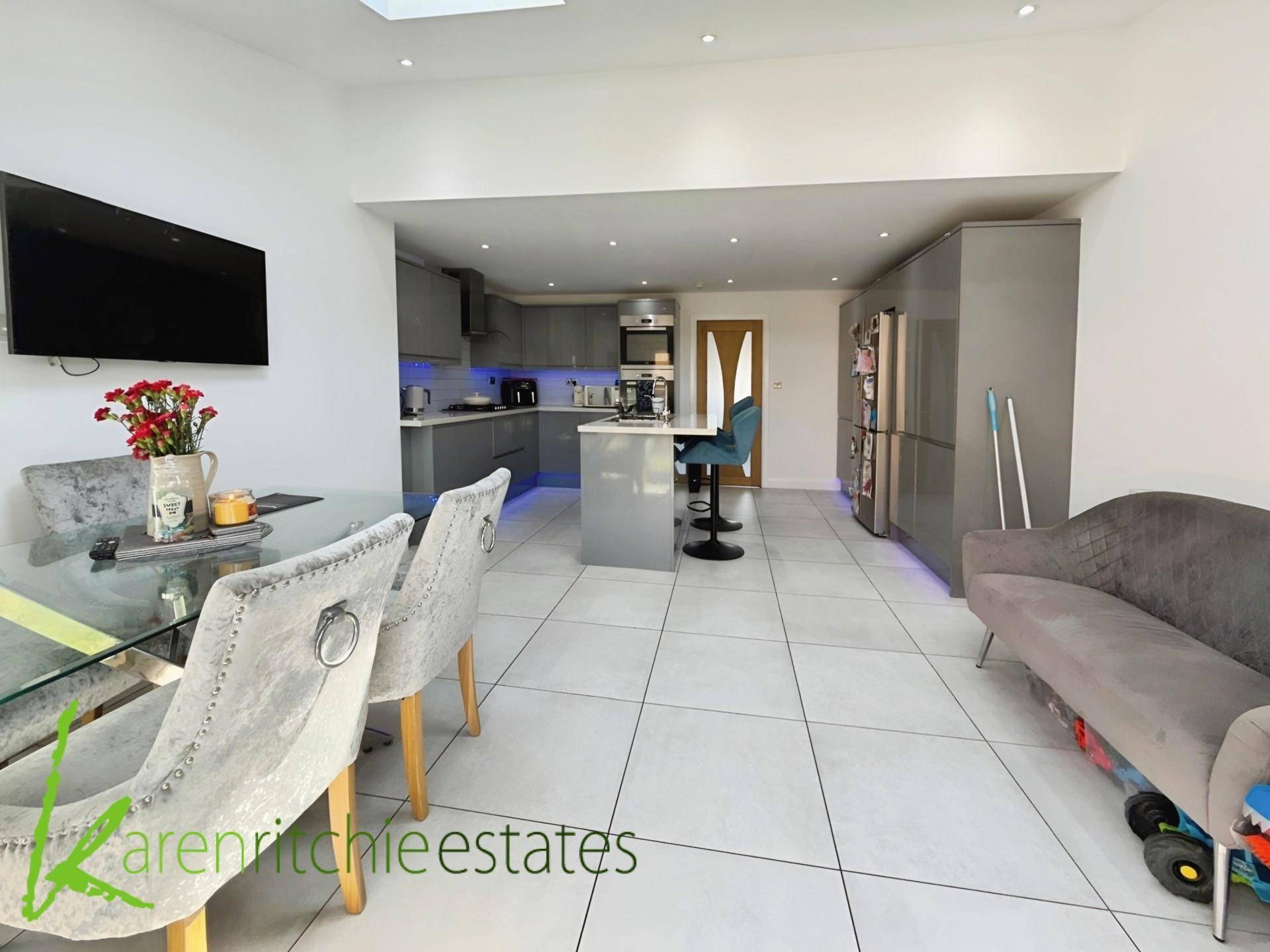 Additional Property Image 3 bedroom Detached for sale in Bolton 5