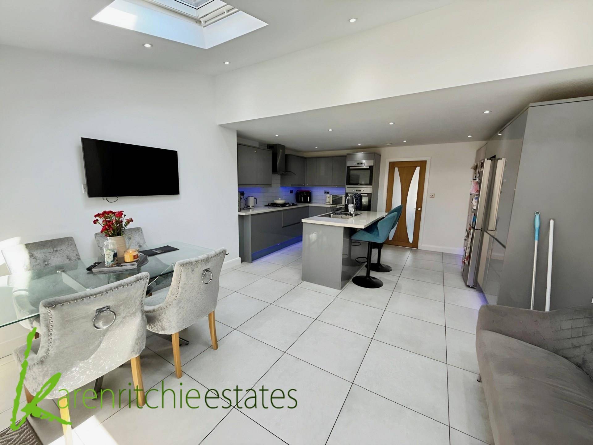 Additional Property Image 3 bedroom Detached for sale in Bolton 7