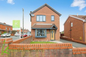 3 bedroom Detached for sale in Bolton