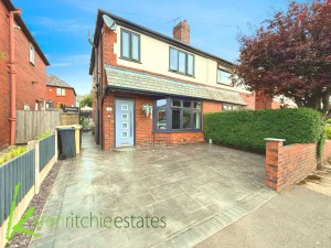 3 bedroom Semi Detached for sale in Bolton