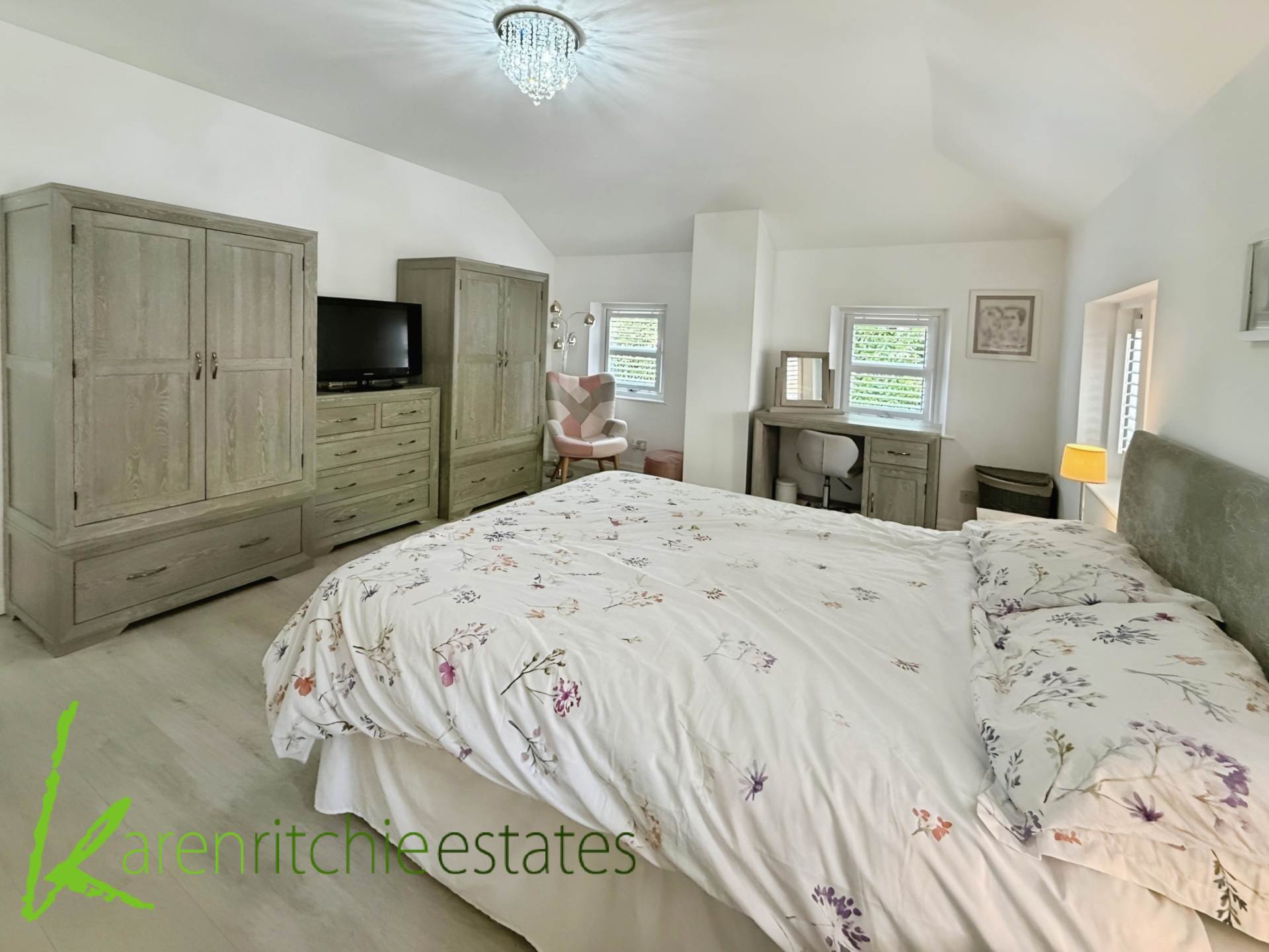 Additional Property Image 5 bedroom Semi Detached for sale in Bolton 10