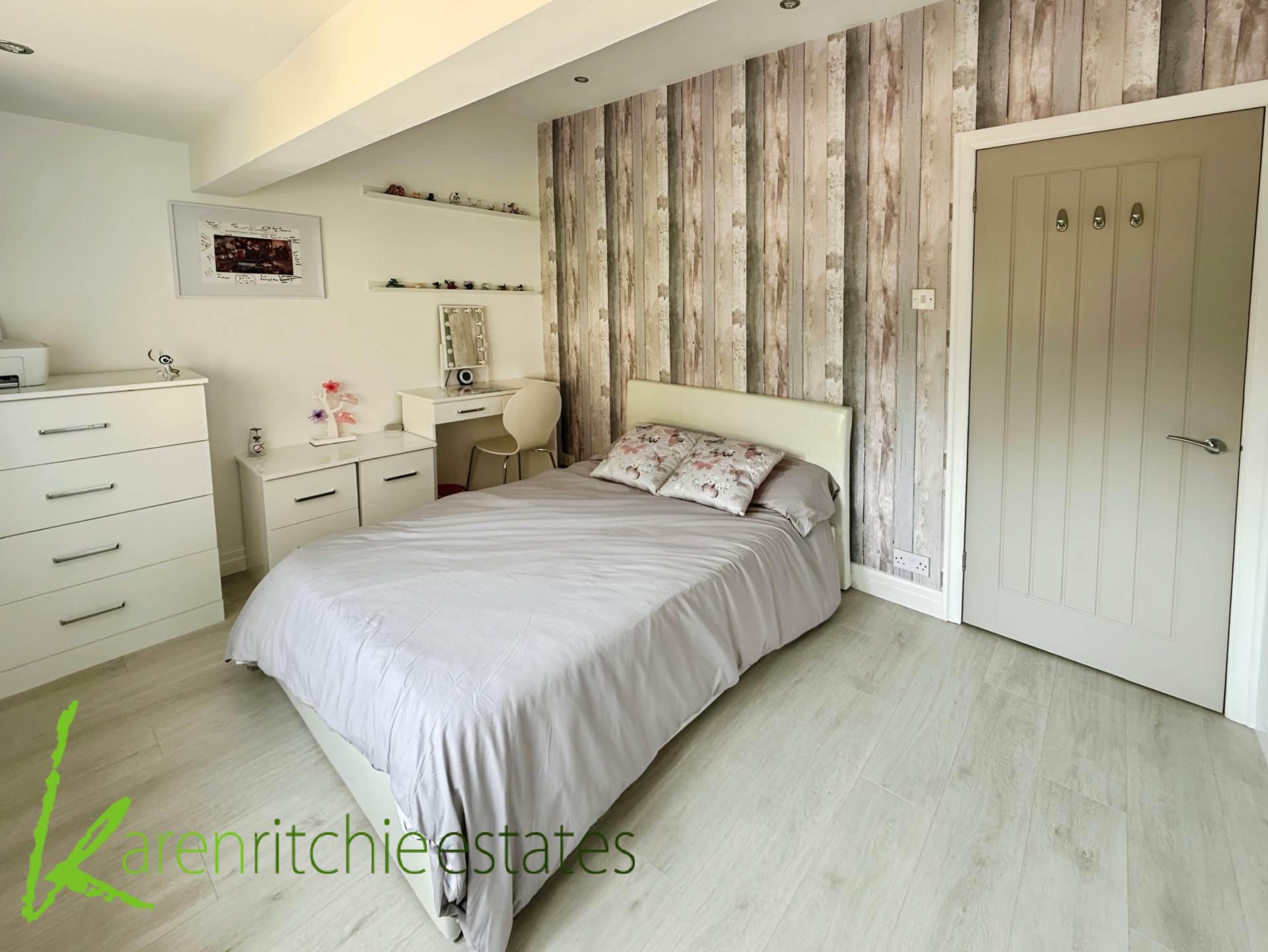 Additional Property Image 5 bedroom Semi Detached for sale in Bolton 15