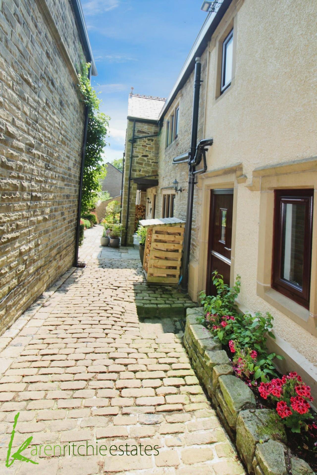 Additional Property Image 5 bedroom Semi Detached for sale in Bolton 28