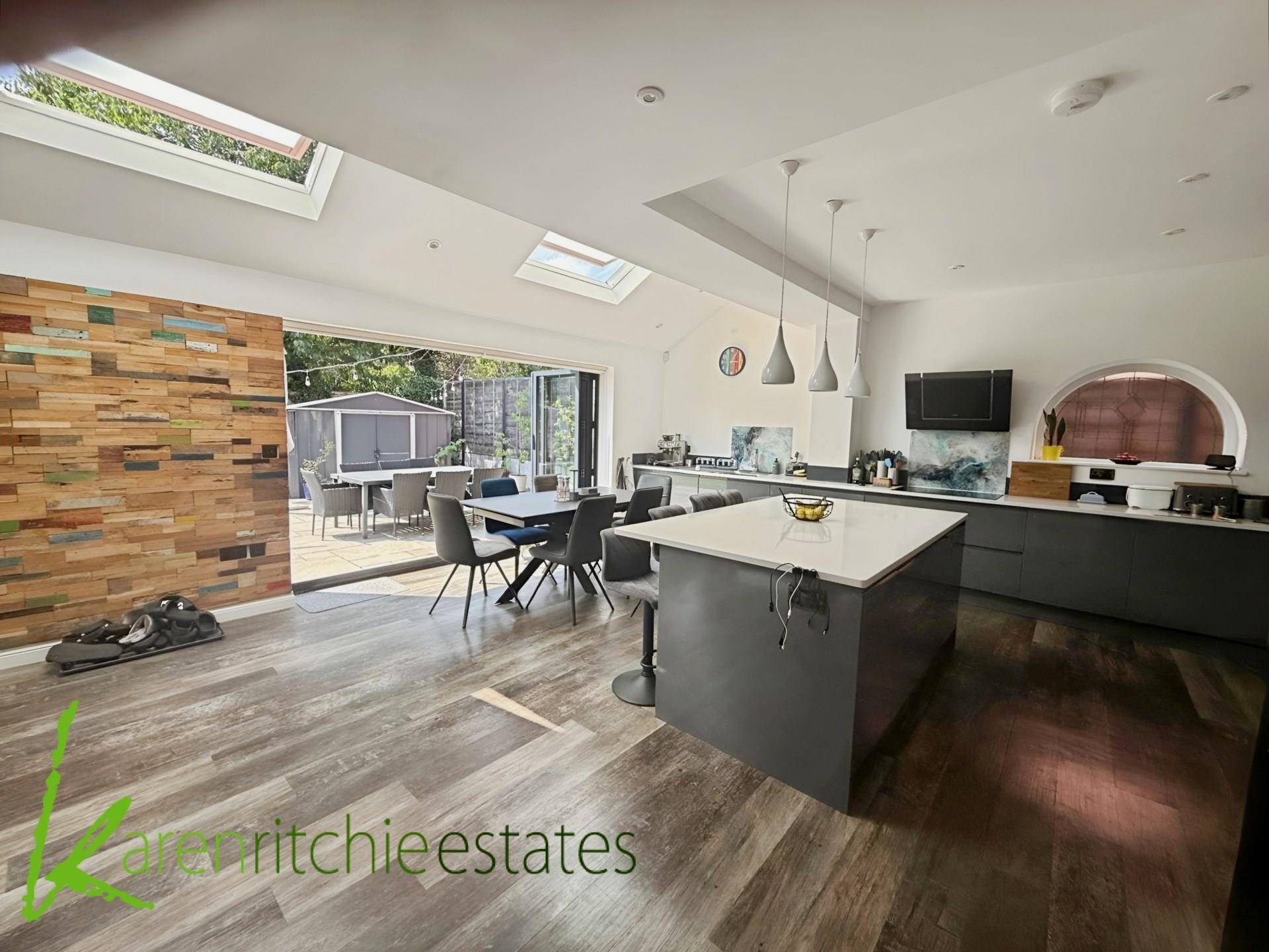 Additional Property Image 5 bedroom Semi Detached for sale in Bolton 7