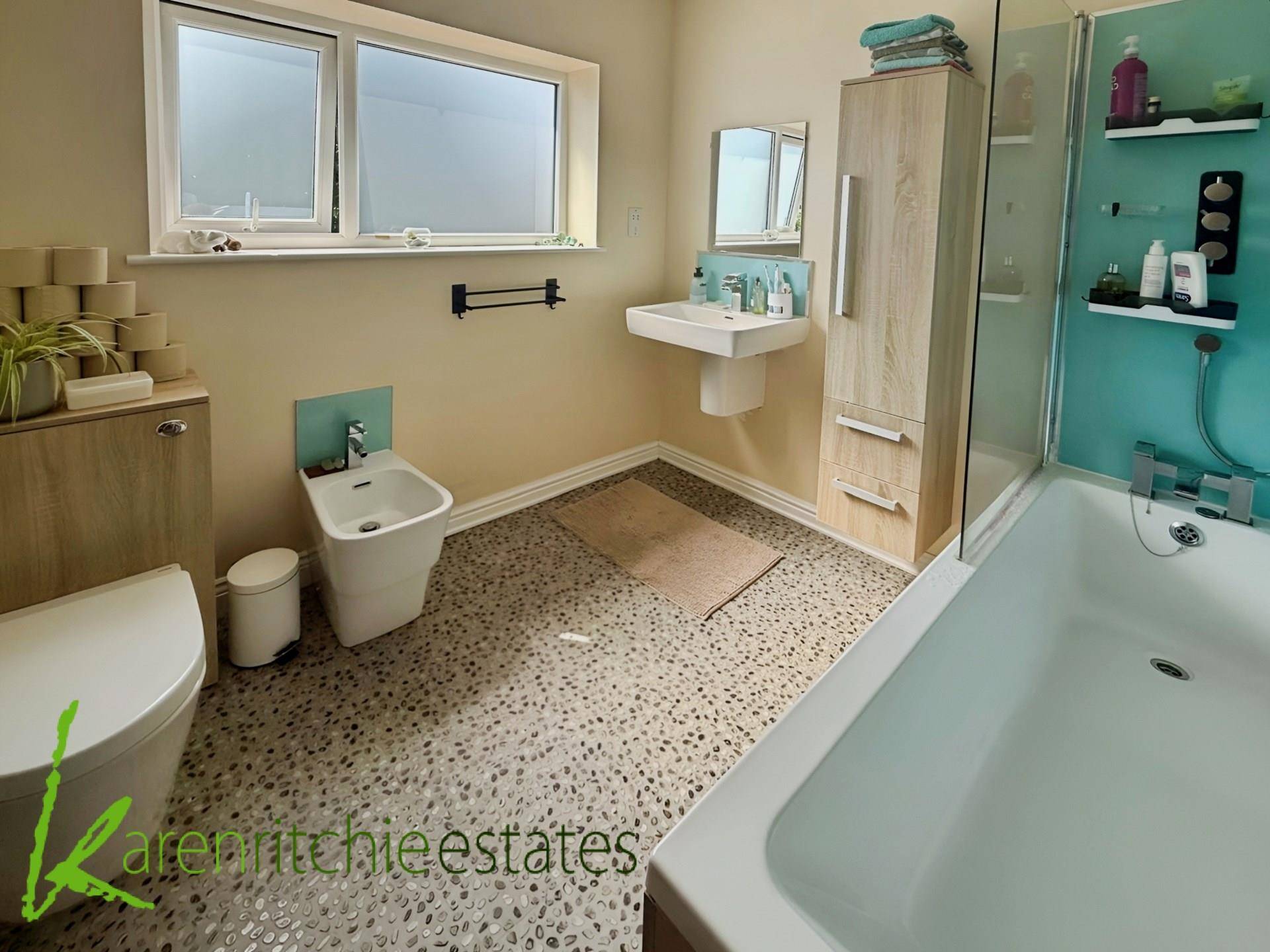 Additional Property Image 5 bedroom Semi Detached for sale in Bolton 18