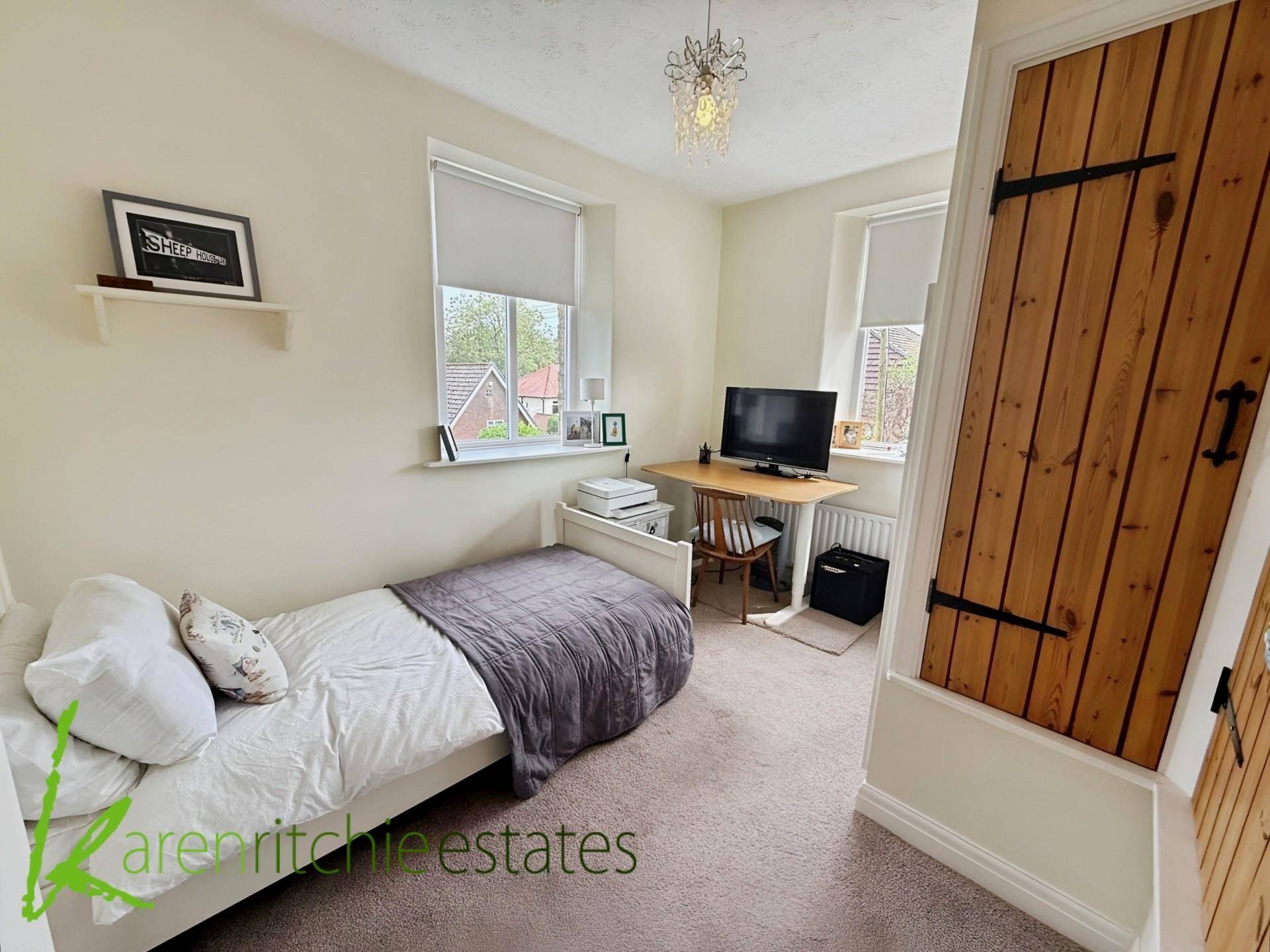 Additional Property Image 4 bedroom Town House for sale in Bolton 12