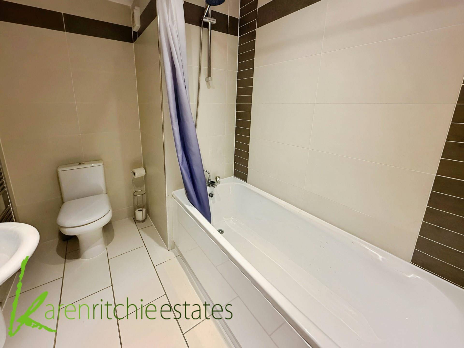 Additional Property Image 4 bedroom Triplex for sale in Bolton 17