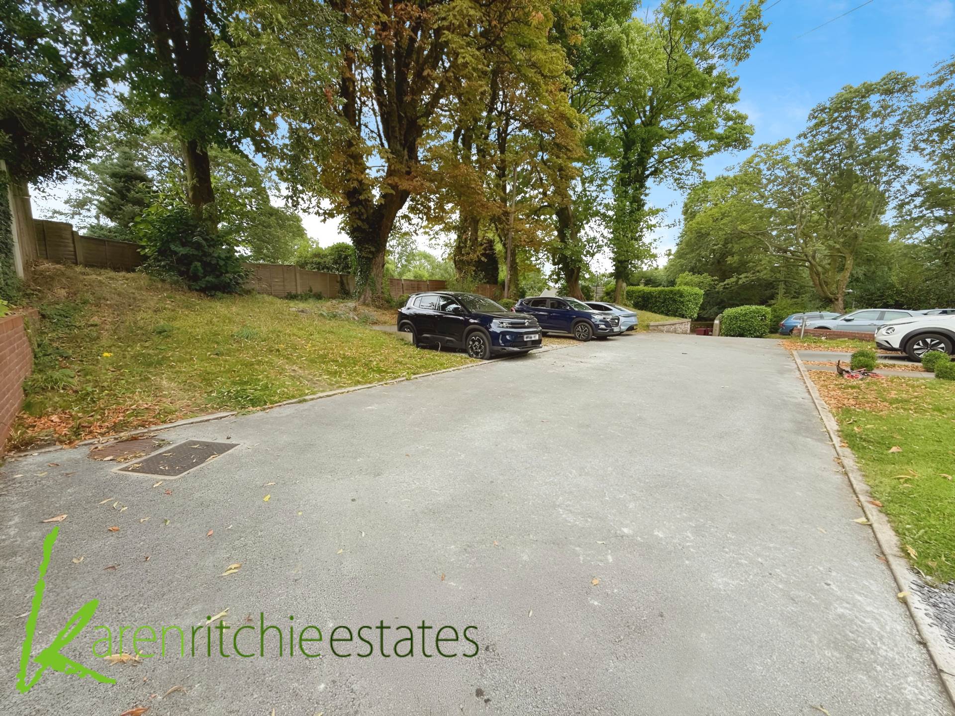 Additional Property Image 4 bedroom Triplex for sale in Bolton 19