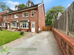 4 bedroom Triplex for sale in Bolton