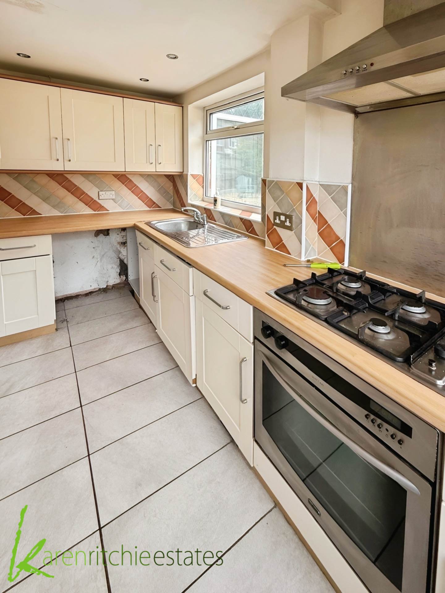 Additional Property Image 3 bedroom Semi Detached for sale in Bolton 6