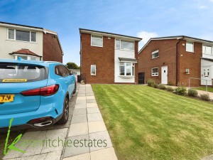 3 bedroom Detached for sale in Bolton
