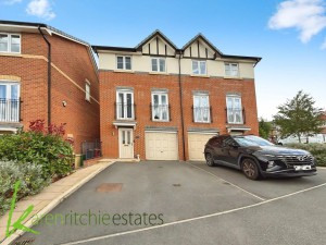 4 bedroom Semi Detached for sale in Bolton