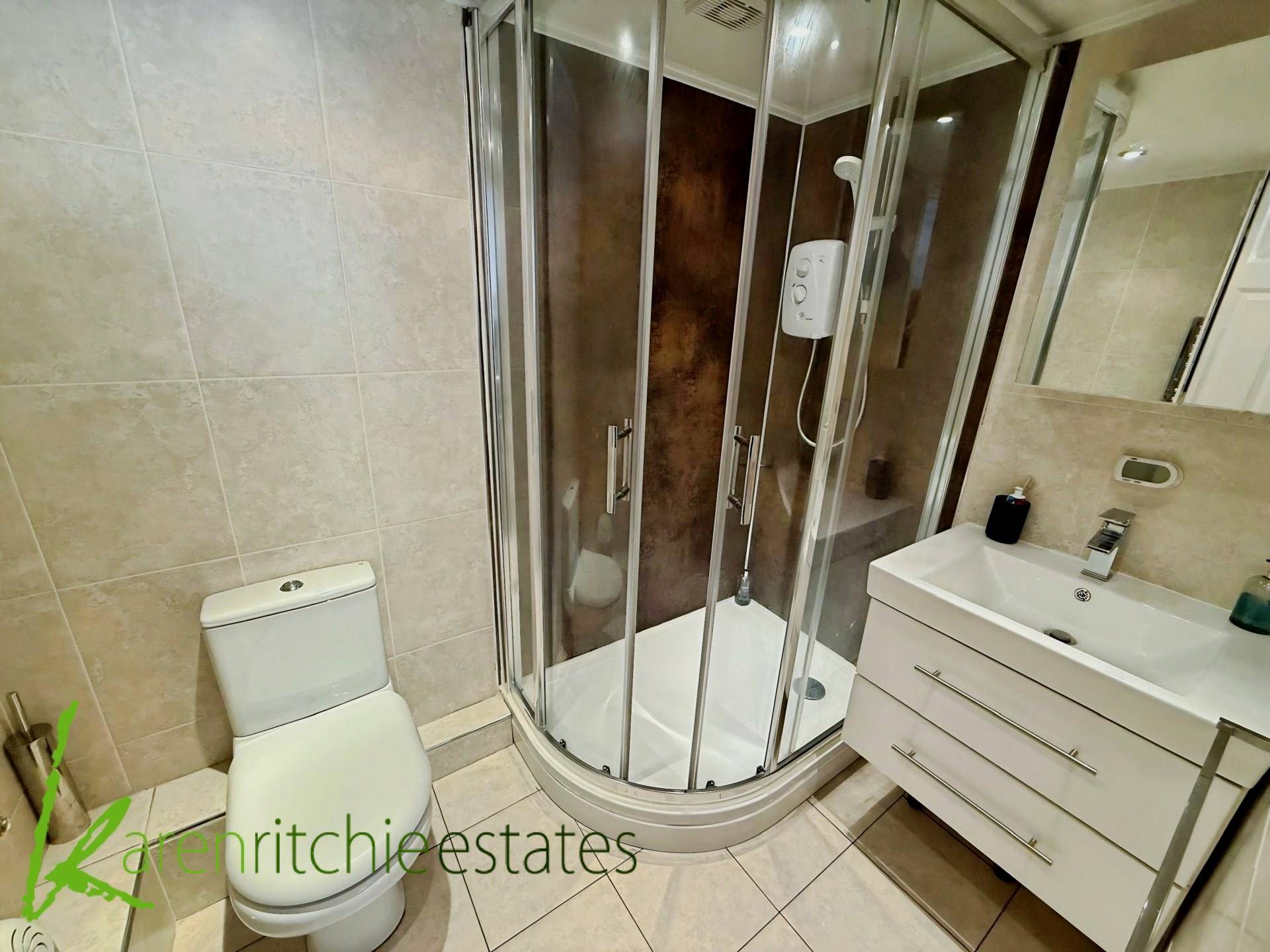 Additional Property Image 4 bedroom Semi Detached for sale in Bolton 9