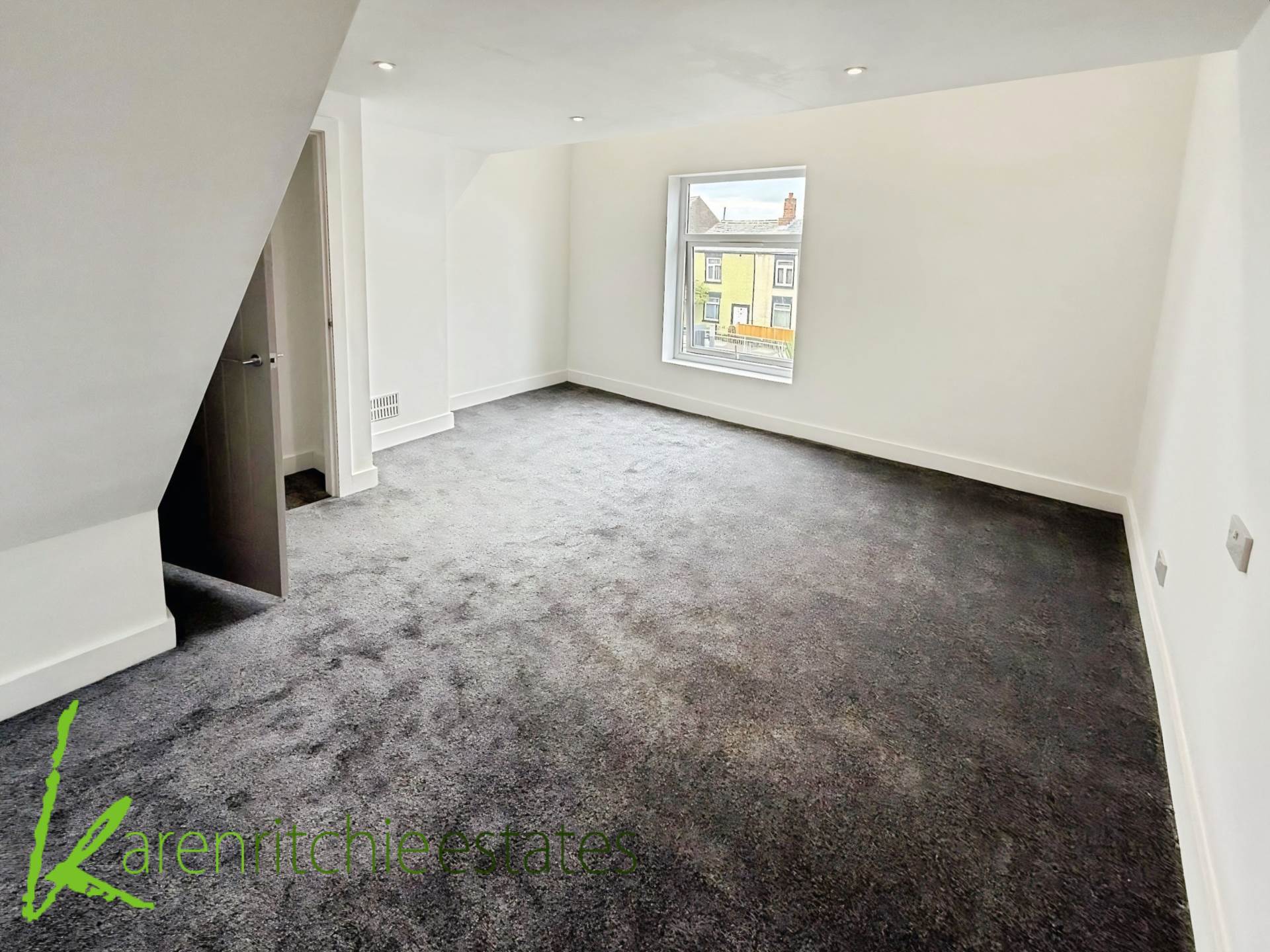 Additional Property Image 2 bedroom Terraced for sale in Bolton 5
