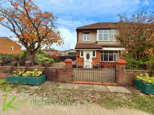 2 bedroom Semi Detached for sale in Bolton