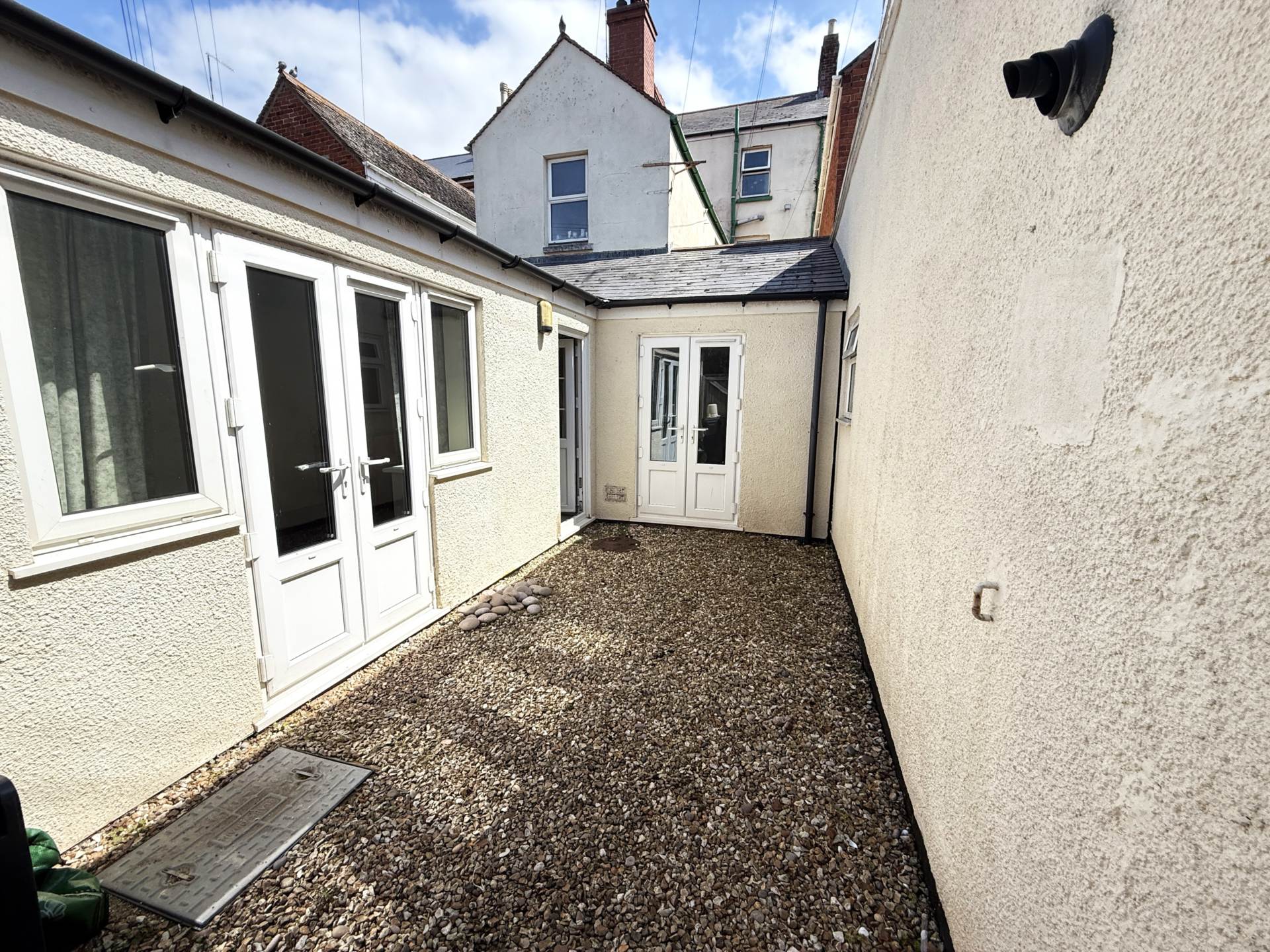 Additional Property Image 1 bedroom Flat for sale in Exmouth 3