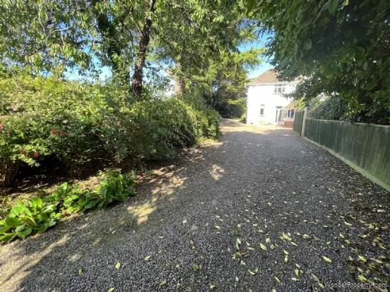 Additional Property Image 2 bedroom Flat for sale in Exmouth 13