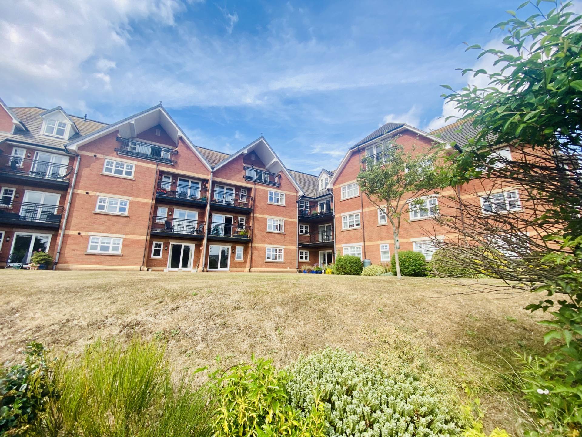 Additional Property Image 3 bedroom Flat for sale in Exmouth 17