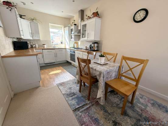 Additional Property Image 2 bedroom Flat for sale in Exmouth 3